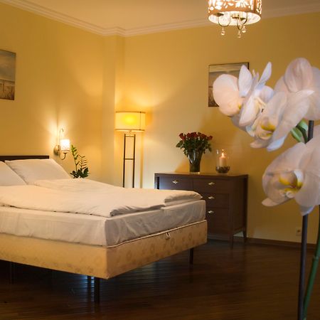 Kobza Haus Old Town Bed & Breakfast Гданск Екстериор снимка
