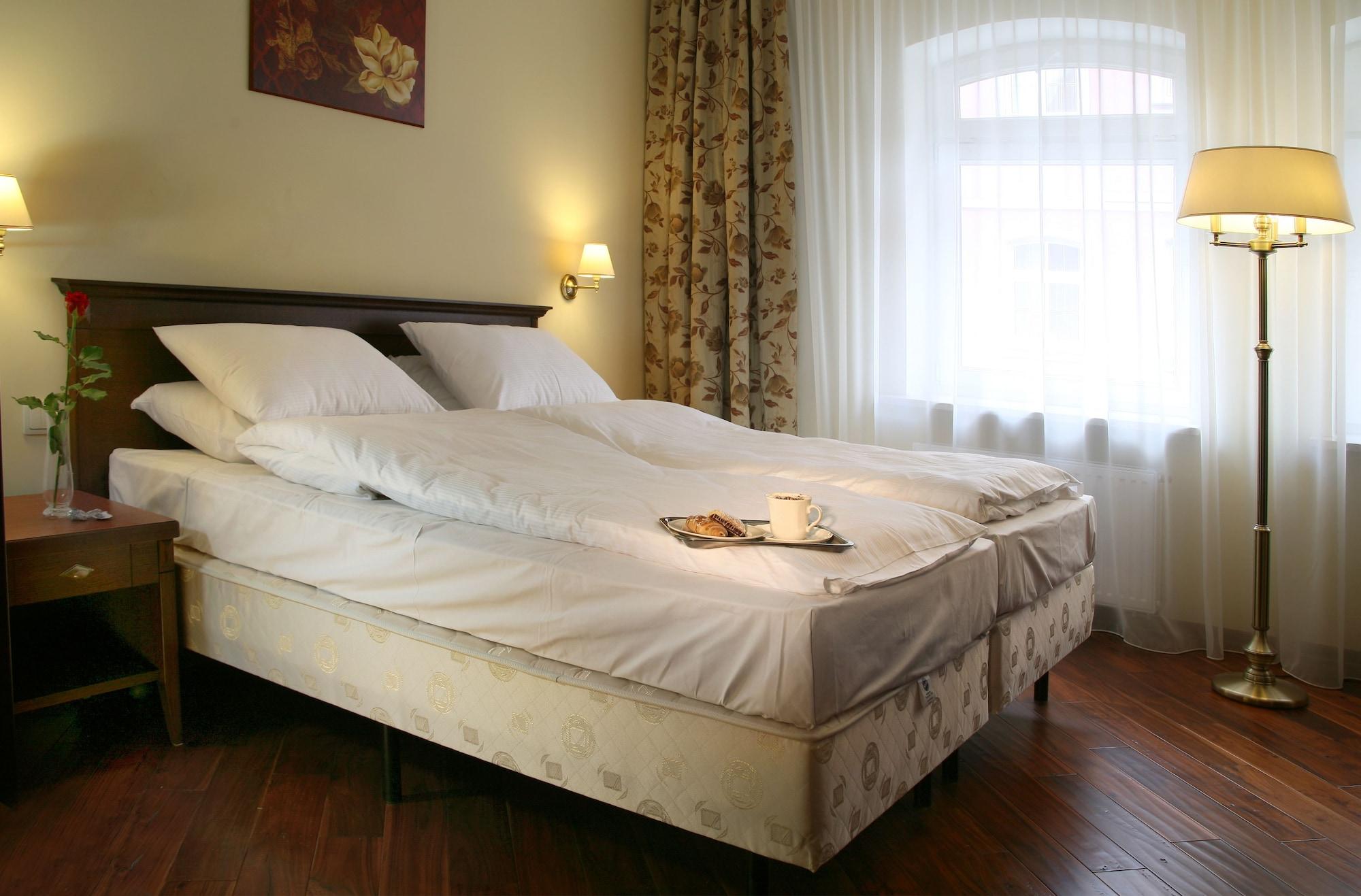 Kobza Haus Old Town Bed & Breakfast Гданск Екстериор снимка