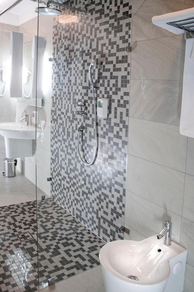 Kobza Haus Old Town Bed & Breakfast Гданск Екстериор снимка
