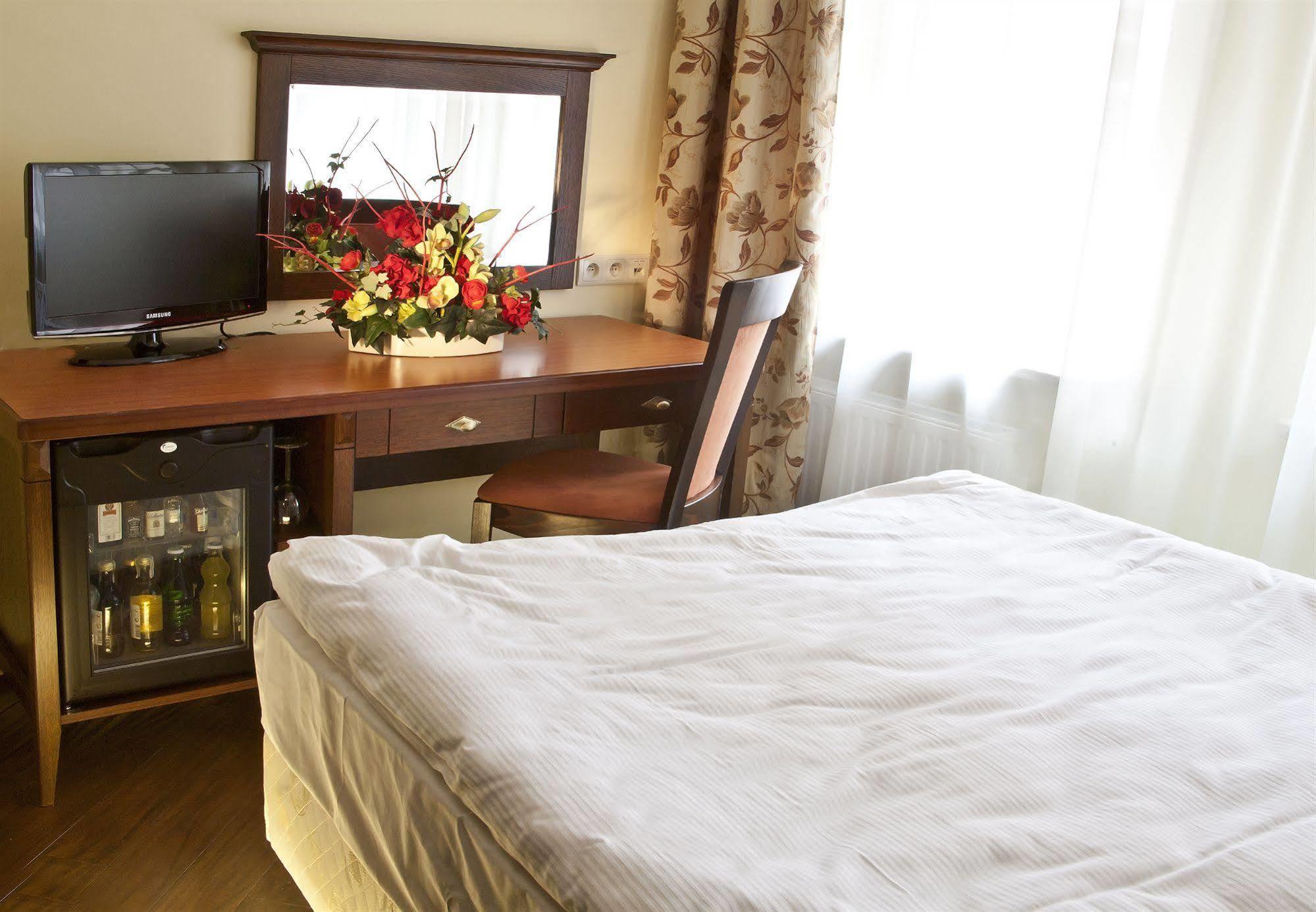 Kobza Haus Old Town Bed & Breakfast Гданск Екстериор снимка